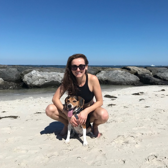 Meet your Posher, Liliana - Picture 1 of 1